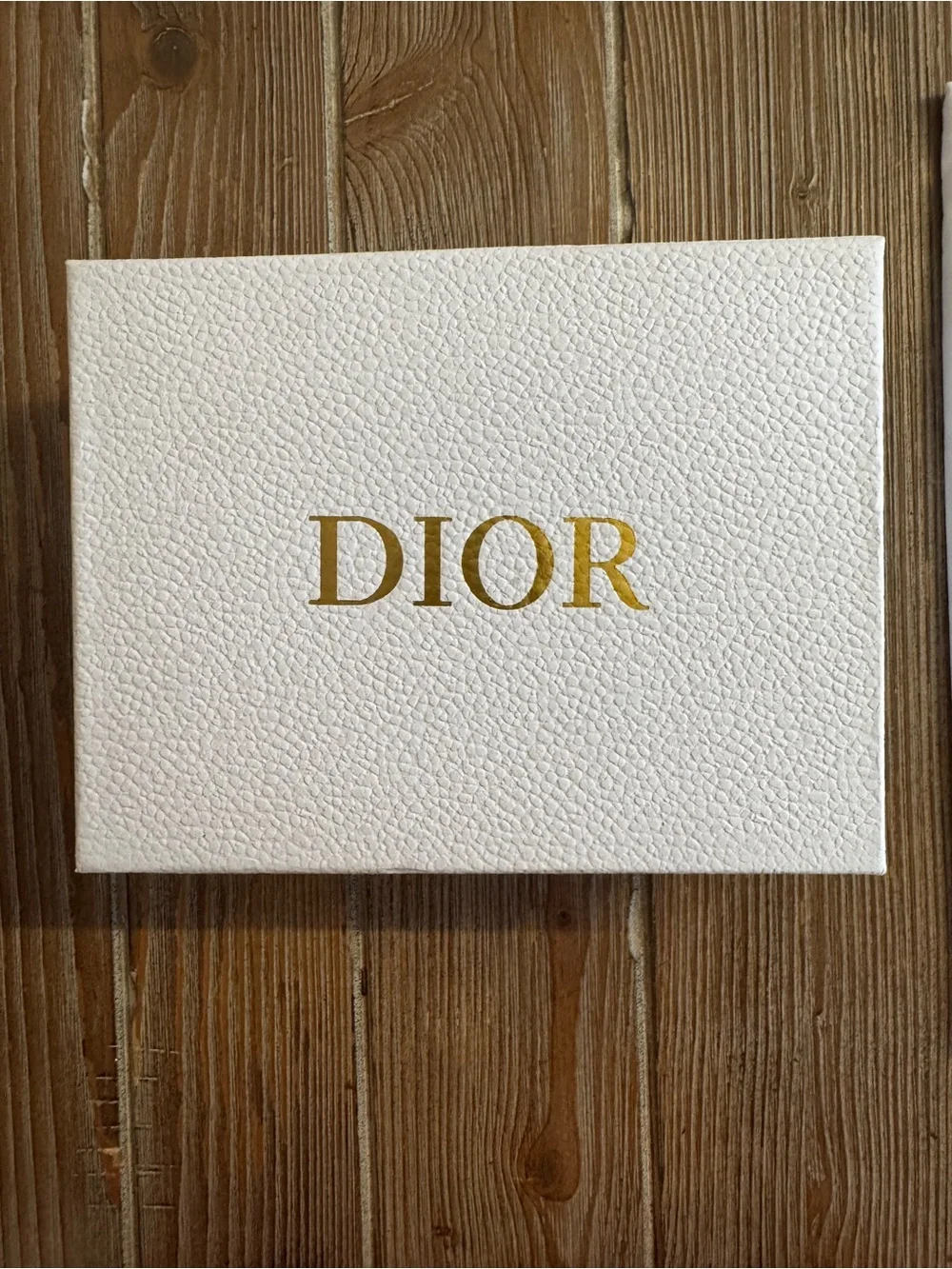 Dior official dust